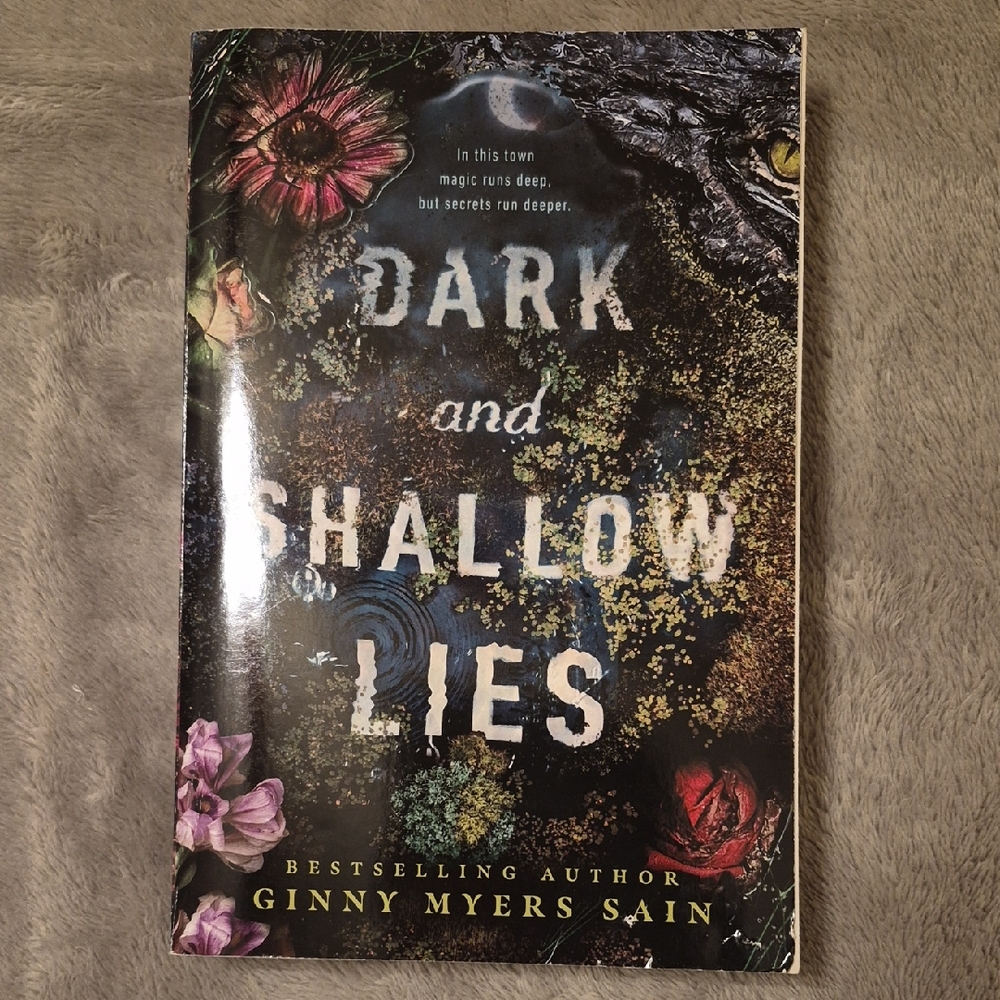 Dark and Shallow Lies by Ginny Myers Sain - Floral Dark Cover